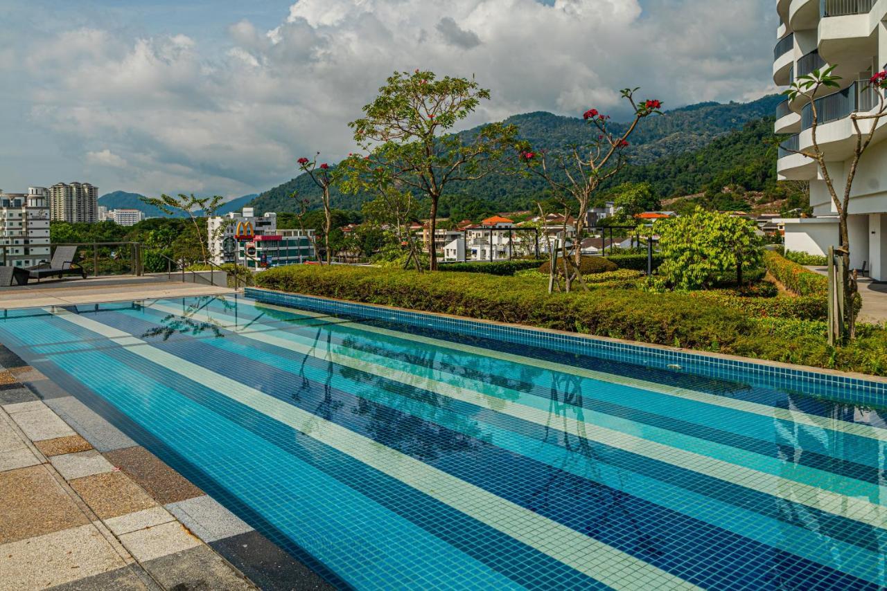 Fantasy Funland Retreat By The Only Bnb Tanjung Tokong Экстерьер фото
