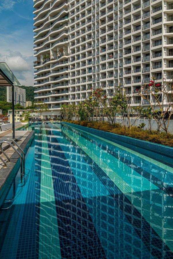 Fantasy Funland Retreat By The Only Bnb Tanjung Tokong Экстерьер фото